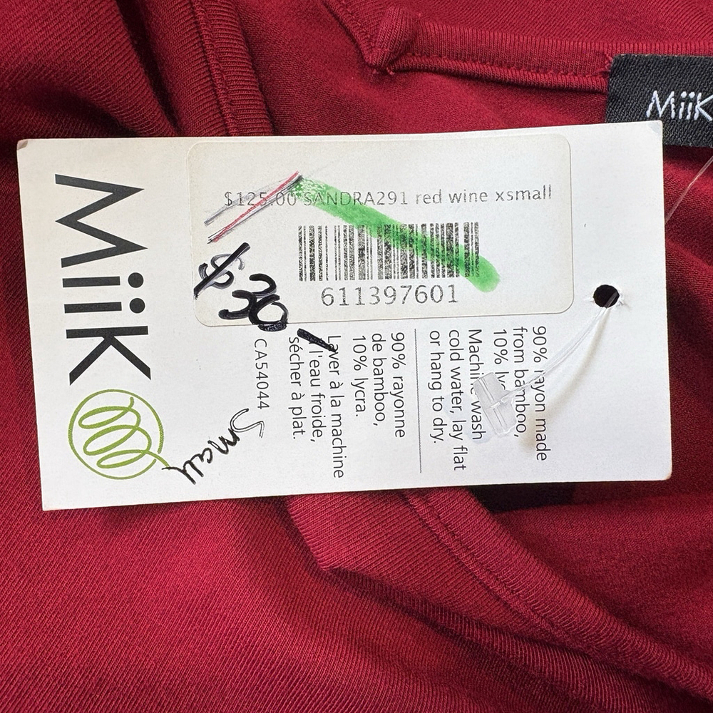 NWT MIIK Womens Top Long Sleeve Scoop Neck Back V Canada Red Sz. S - Picture 6 of 7